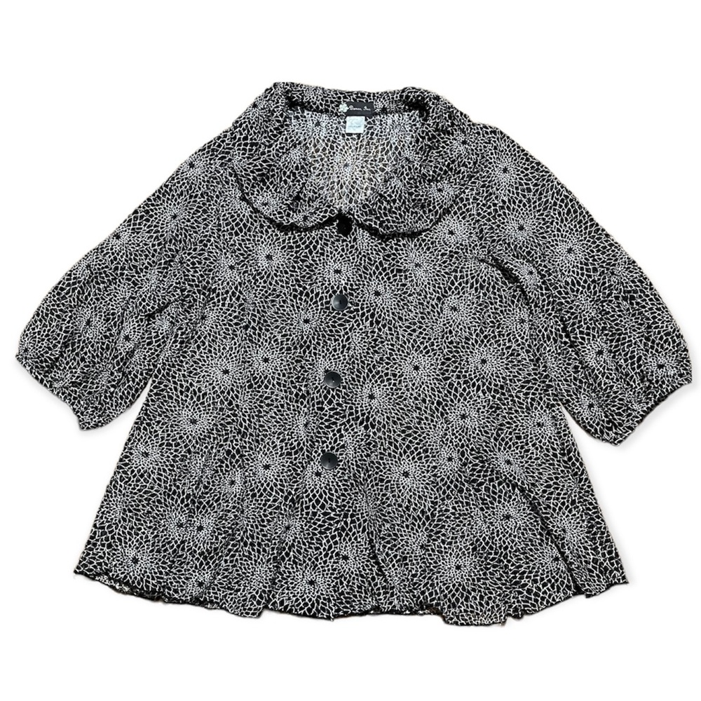 Damee, Inc Black & White Floral Button Down Open Weave Cardigan Sz XL